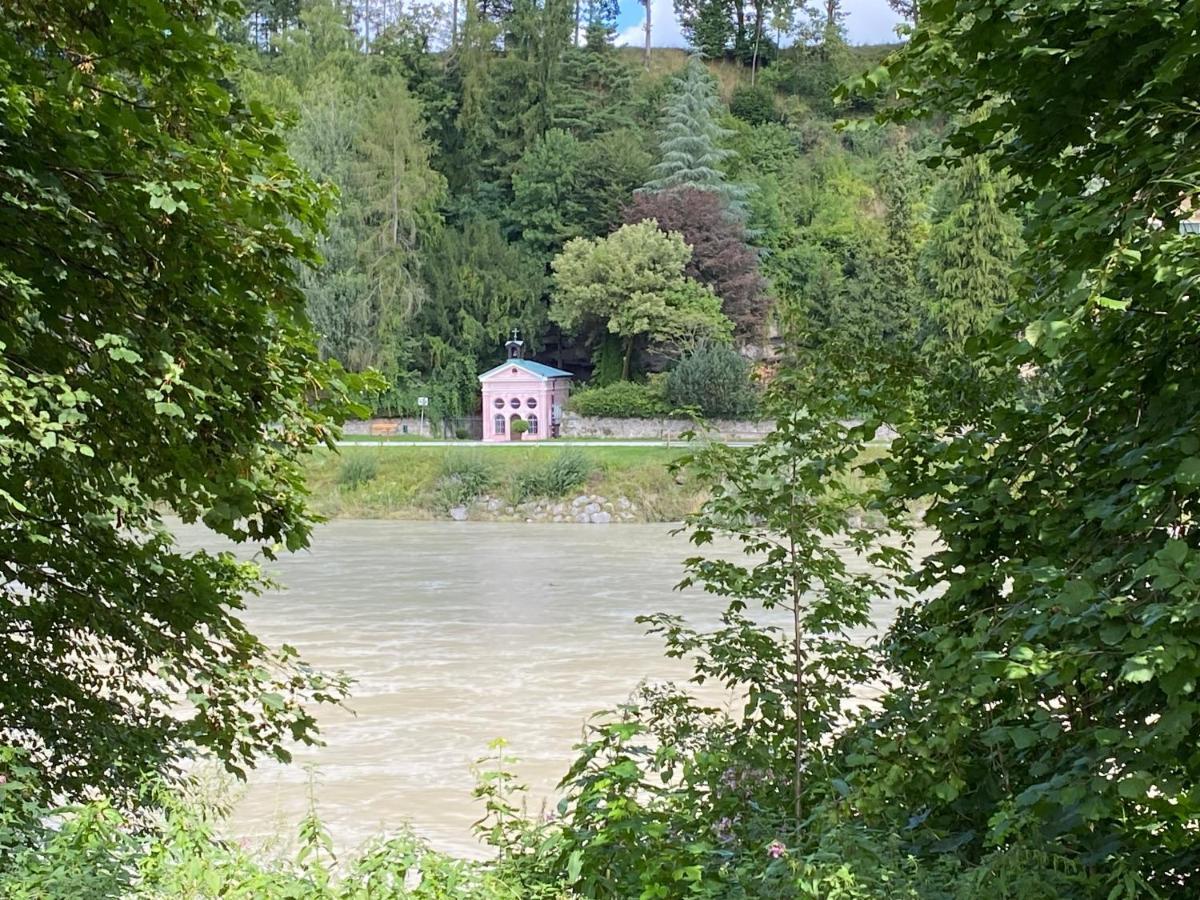 Ferienwohnung Mit Salzachblick Laufen Exterior photo